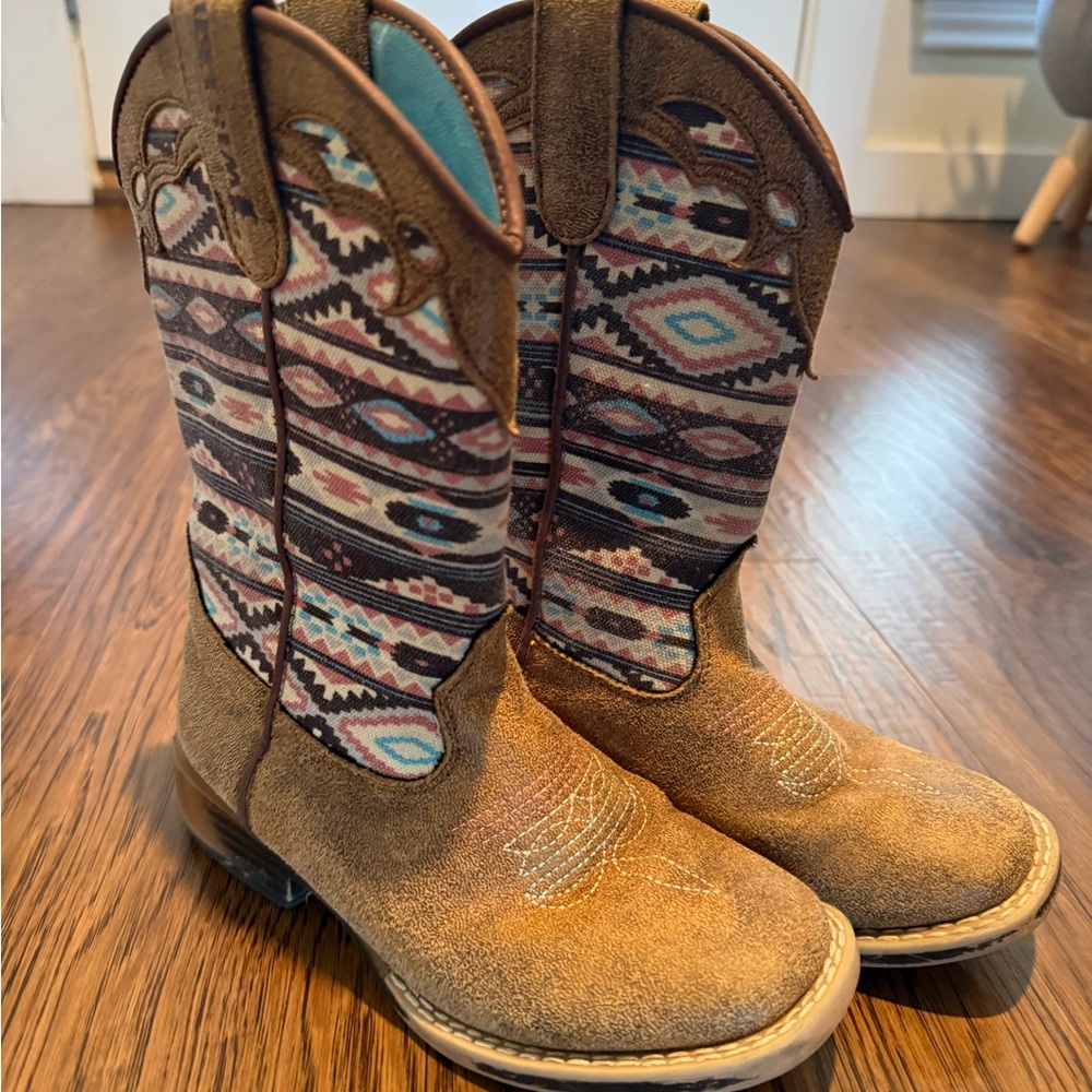 Twister Girls Western Boots with Aztec Print size 12